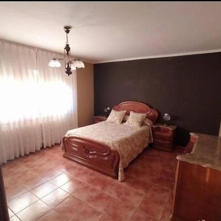 La Eria De Villaverde Intriago Bagian luar foto